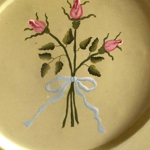 Hand Painted Metal Plate - Picture 2 of 8